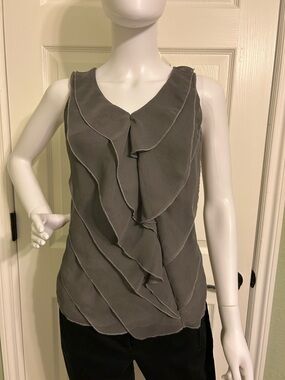 LOFT Gray Ruffle Front Sleeveless Camisole